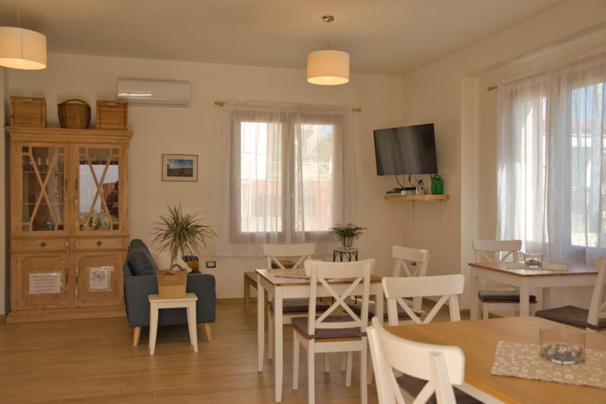 Hotel Dommu Livia à Lotzorai Extérieur photo