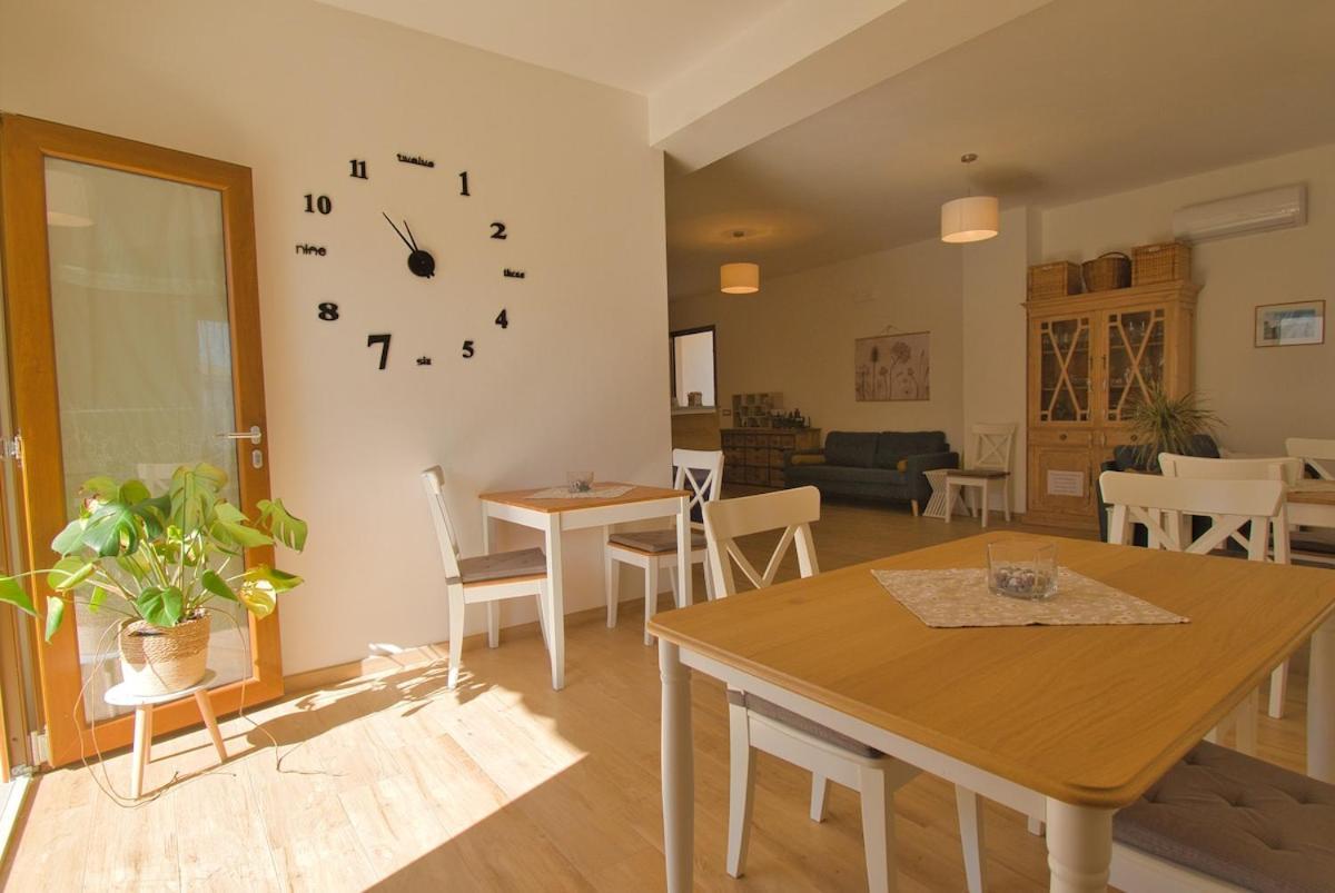 Hotel Dommu Livia à Lotzorai Extérieur photo