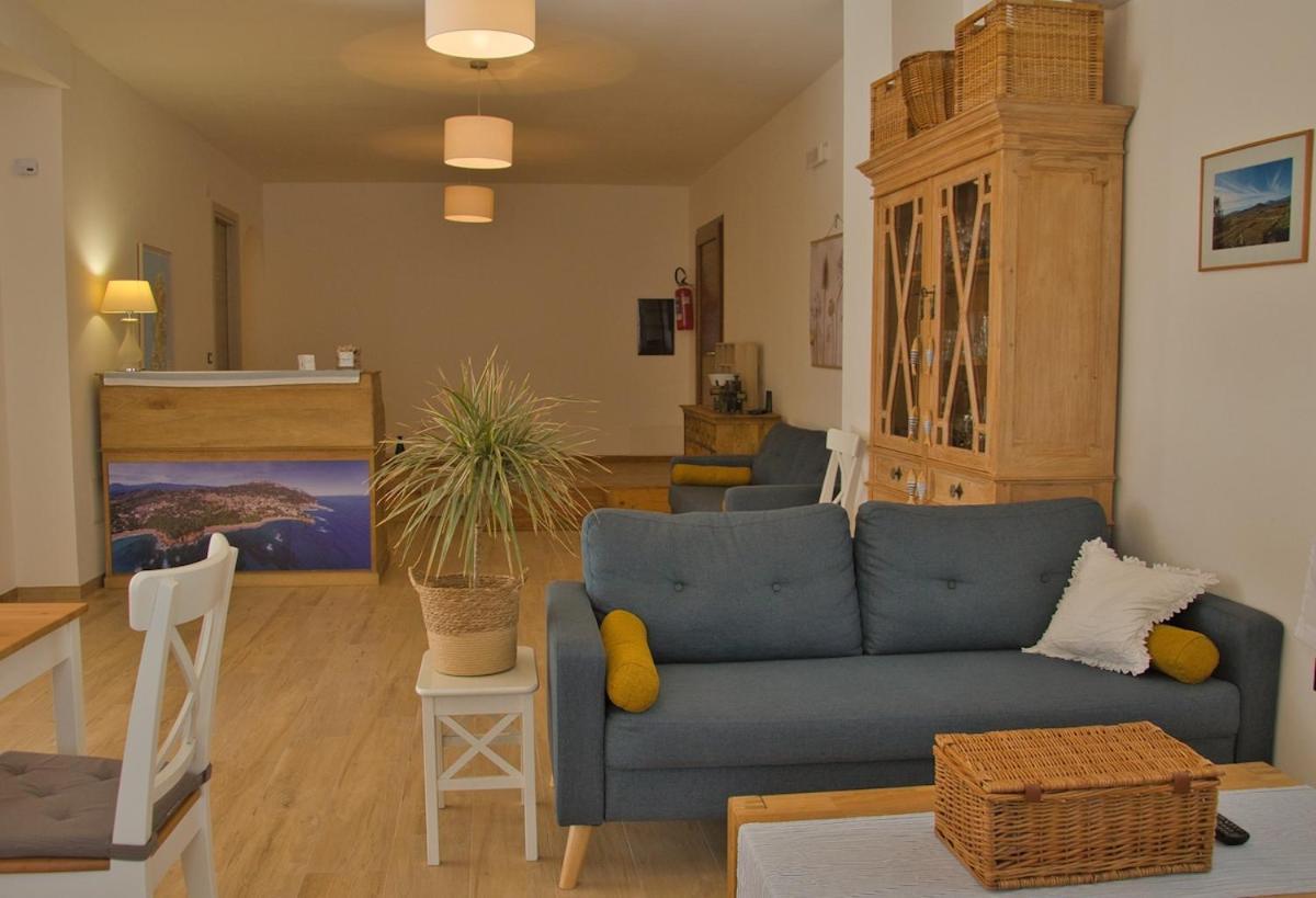 Hotel Dommu Livia à Lotzorai Extérieur photo