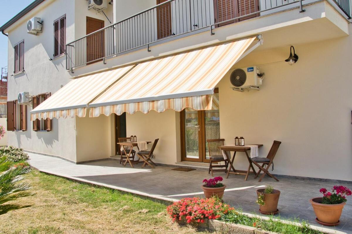 Hotel Dommu Livia à Lotzorai Extérieur photo